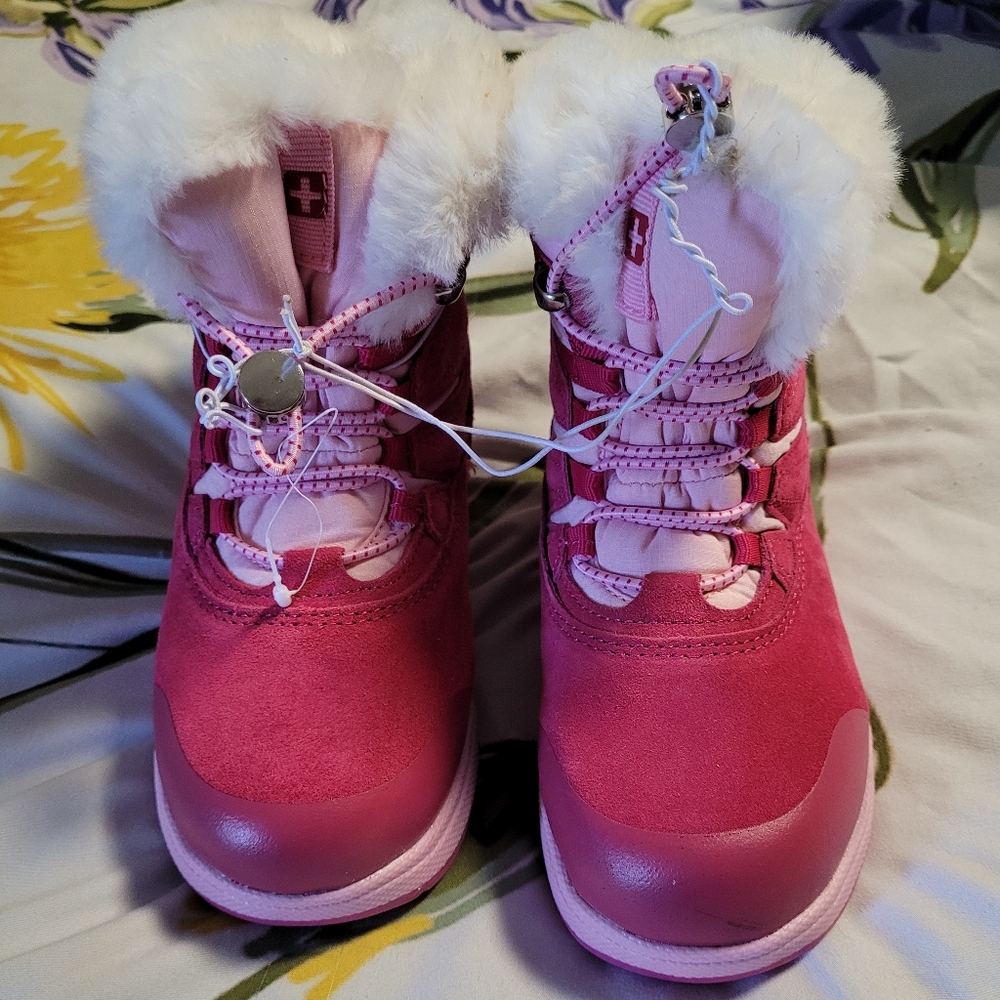 NEW Toddler size 10 winter boots thinsulate waterproof